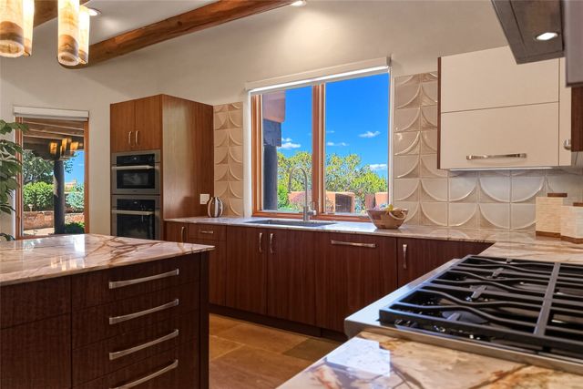 8 S Star Gazer Road, Santa Fe, NM 87506