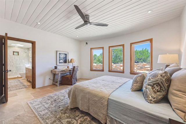 8 S Star Gazer Road, Santa Fe, NM 87506