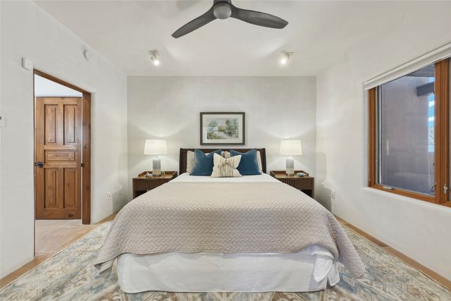 8 S Star Gazer Road, Santa Fe, NM 87506