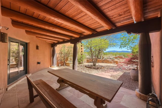 8 S Star Gazer Road, Santa Fe, NM 87506