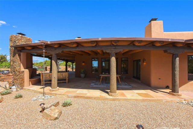 8 S Star Gazer Road, Santa Fe, NM 87506