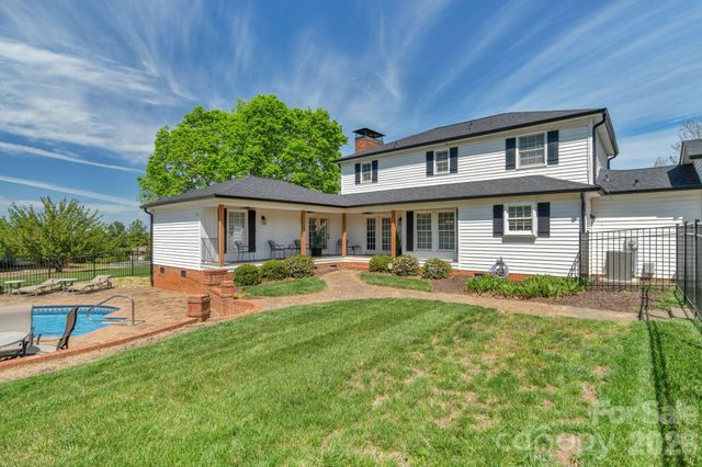 8698 Rocky River Road, Harrisburg, NC 28075