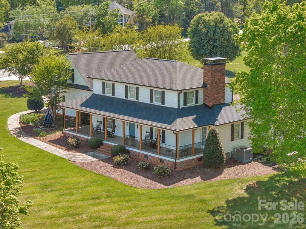 8698 Rocky River Road, Harrisburg, NC 28075