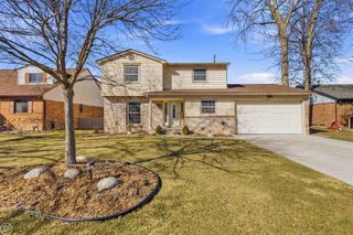 26113 Birchcrest Drive, Chesterfield Twp, MI 48051