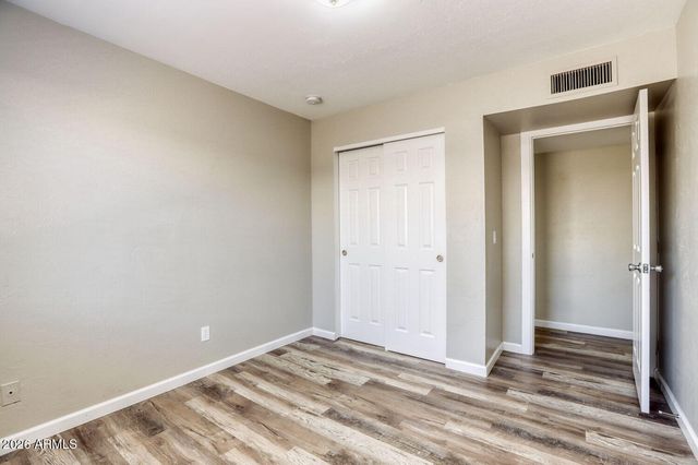 1050 E OSAGE Avenue, Apache Junction, AZ 85119