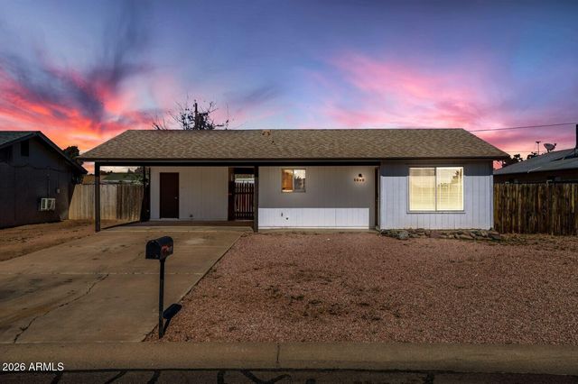 1050 E OSAGE Avenue, Apache Junction, AZ 85119