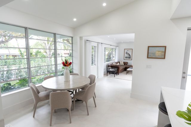 2330 Lake Avenue, West Palm Beach, FL 33401