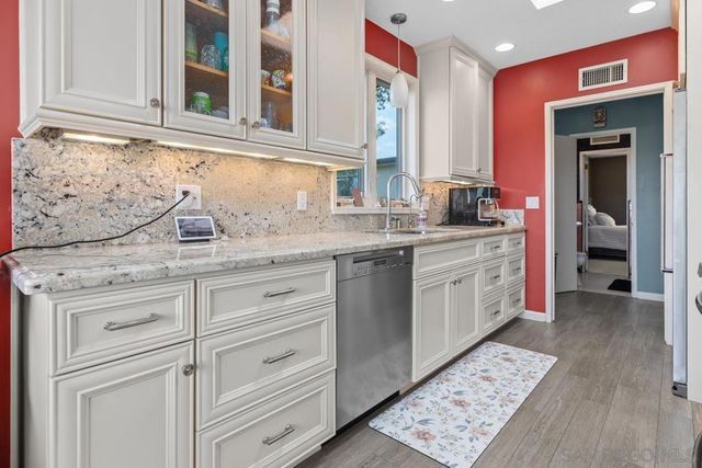 4343 Ridgeway Drive, San Diego, CA 92116