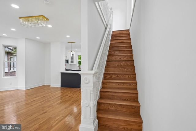 45 W ESSEX AVE, Lansdowne, PA 19050