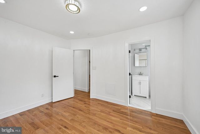 45 W ESSEX AVE, Lansdowne, PA 19050
