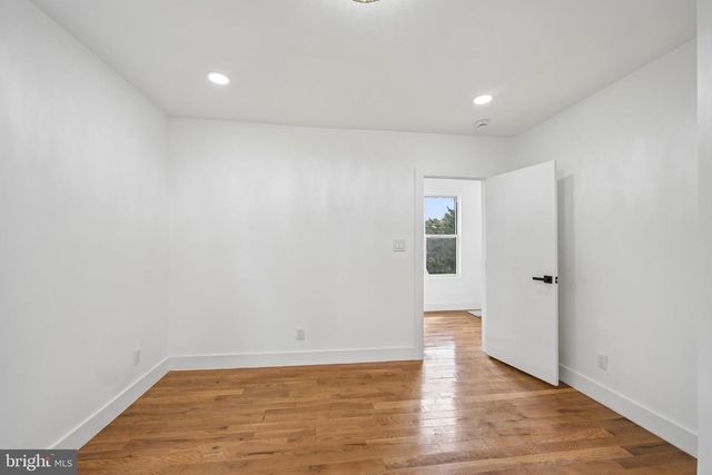 45 W ESSEX AVE, Lansdowne, PA 19050