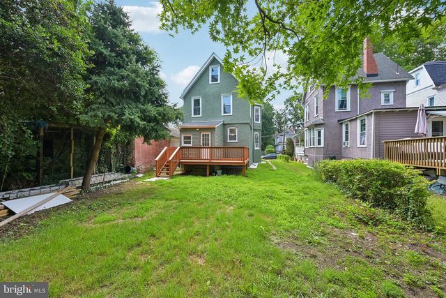 45 W ESSEX AVE, Lansdowne, PA 19050