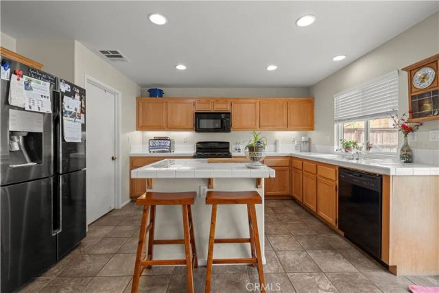 1218 N Larkspur Lane, Beaumont, CA 92223