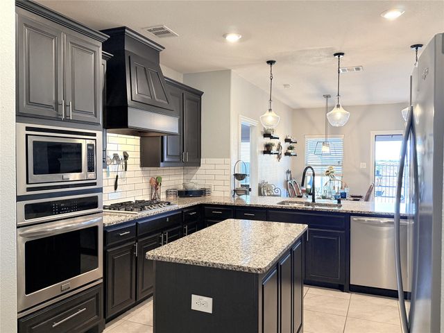 932 Slate Lane, Celina, TX 75009