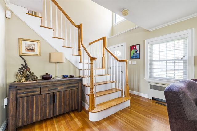 32 Smith Ave, Newton, MA 02465