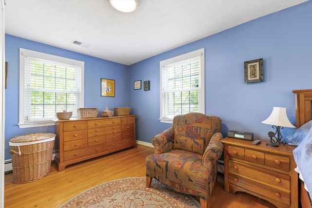 32 Smith Ave, Newton, MA 02465