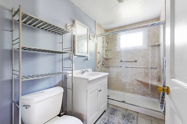 32 Smith Ave, Newton, MA 02465