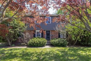 32 Smith Ave, Newton, MA 02465