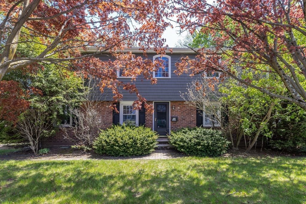 32 Smith Ave, Newton, MA 02465