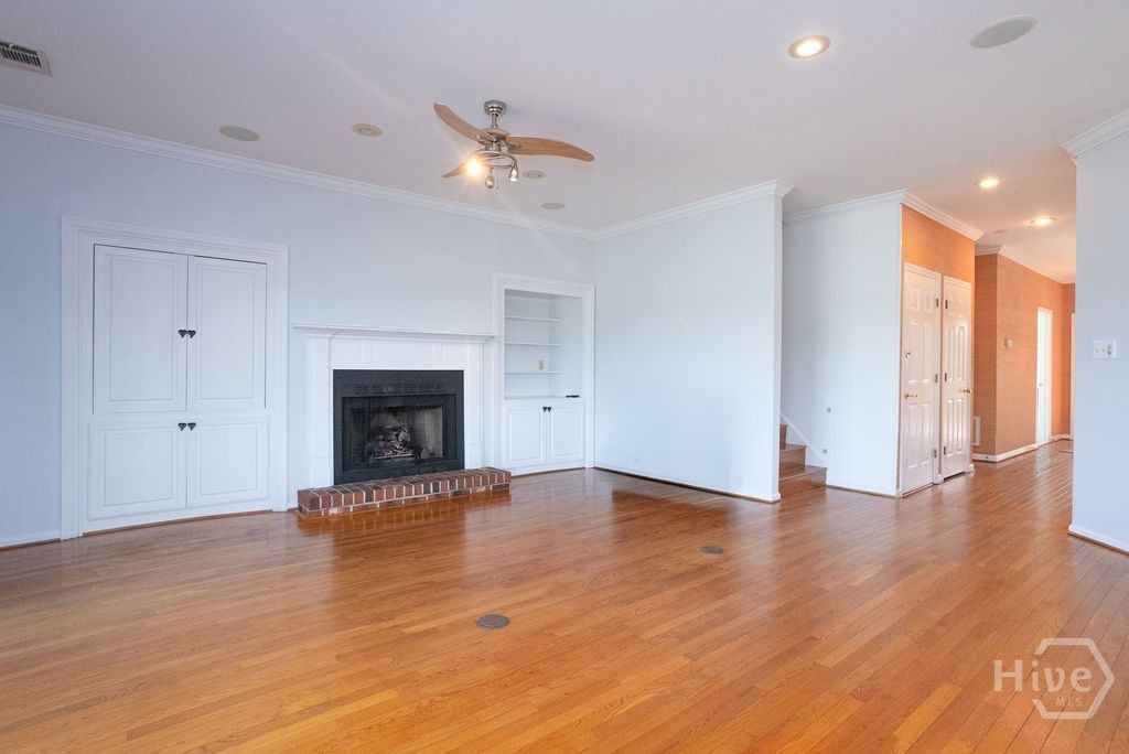 Image 16 of property listing at 1 Egrets Nest Drive, Savannah, GA 31406