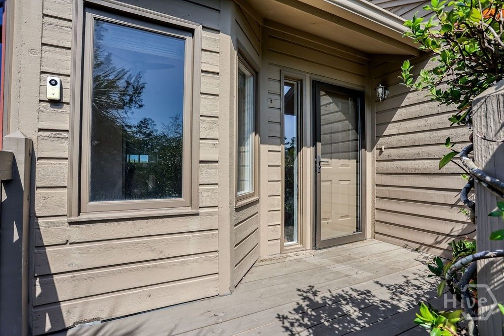 Image 3 of property listing at 1 Egrets Nest Drive, Savannah, GA 31406