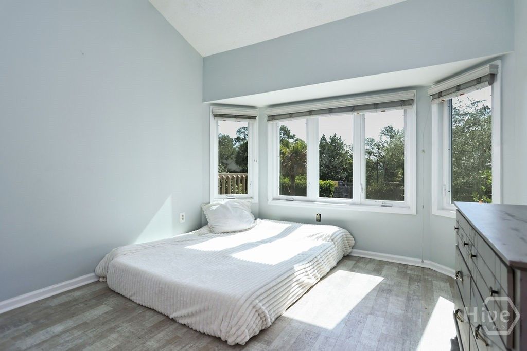 Image 8 of property listing at 1 Egrets Nest Drive, Savannah, GA 31406