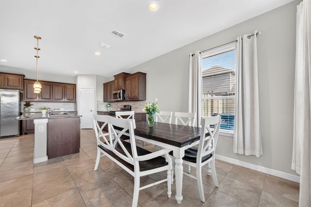 1328 Canary Lane, Argyle, TX 76226