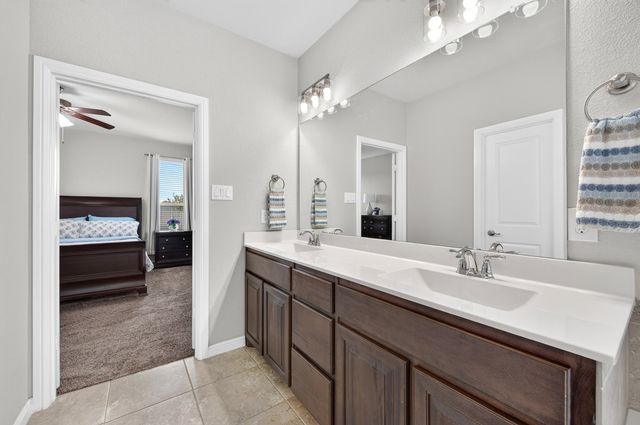 1328 Canary Lane, Argyle, TX 76226