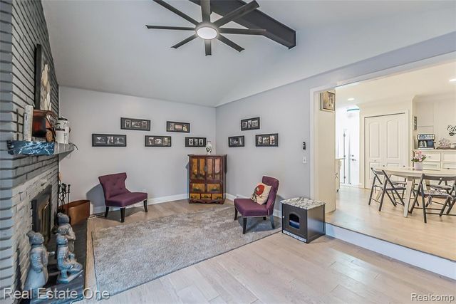 19187 Sunset Street, Livonia, MI 48152