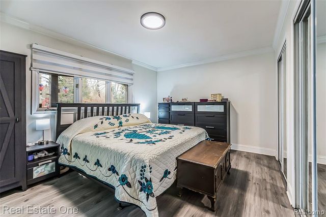 19187 Sunset Street, Livonia, MI 48152