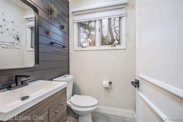 19187 Sunset Street, Livonia, MI 48152