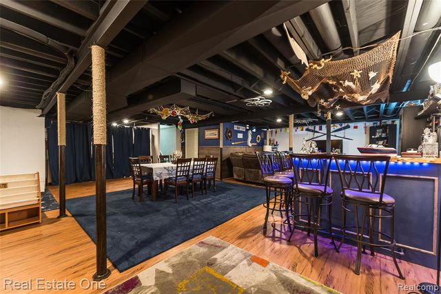 19187 Sunset Street, Livonia, MI 48152