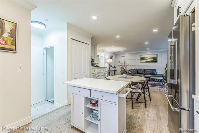 19187 Sunset Street, Livonia, MI 48152