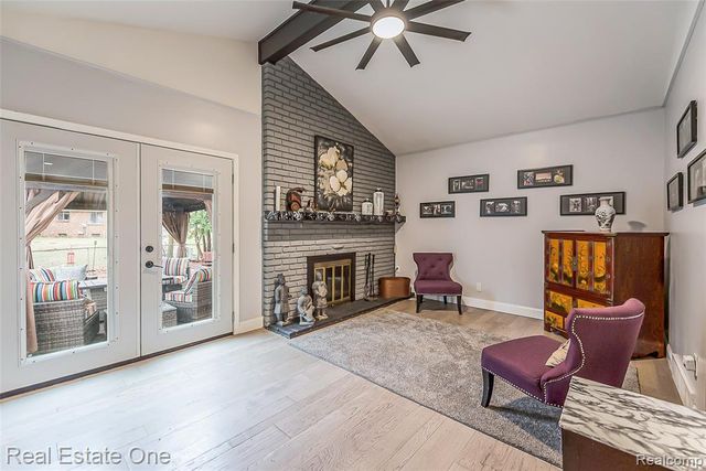 19187 Sunset Street, Livonia, MI 48152