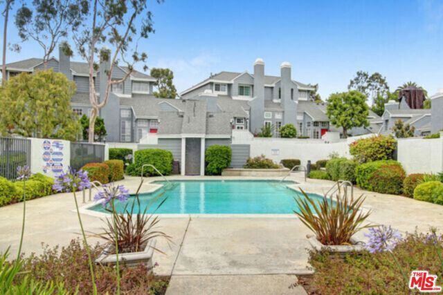 5740 Canterbury Drive, Culver City, CA 90230