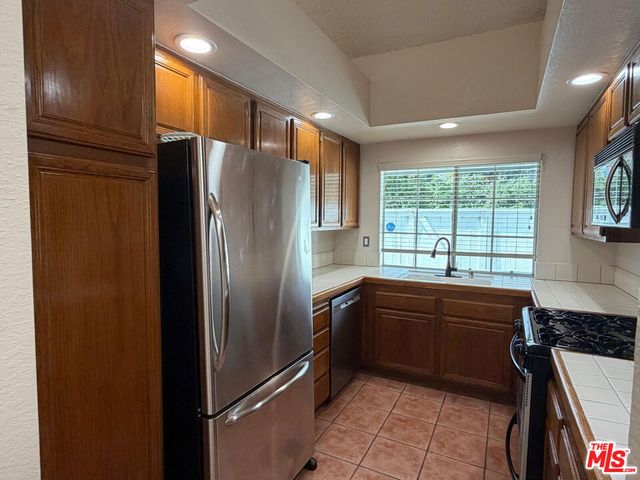 5740 Canterbury Drive, Culver City, CA 90230