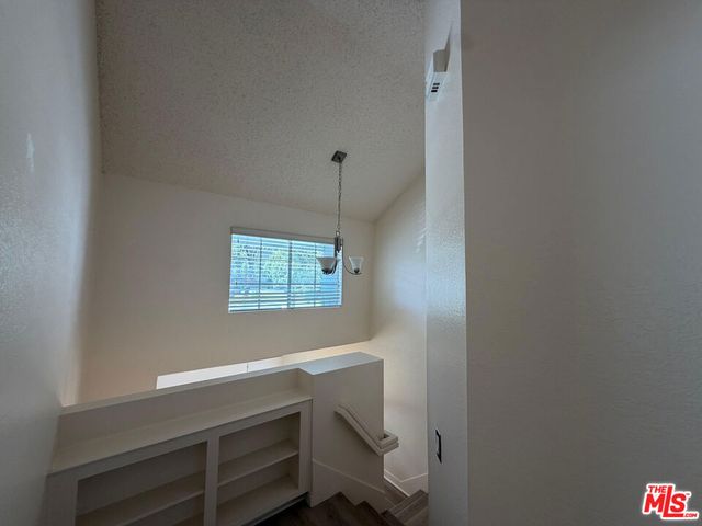 5740 Canterbury Drive, Culver City, CA 90230