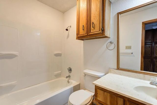 7405 Waco Avenue, D, Lubbock, TX 79423