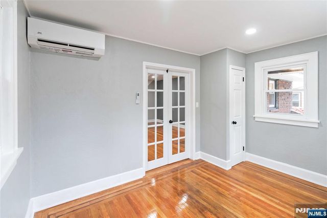 451 Sagamore Avenue, Teaneck, NJ 07666