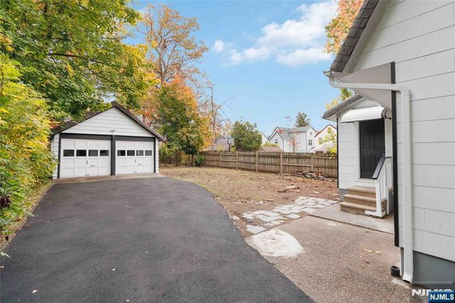 451 Sagamore Avenue, Teaneck, NJ 07666