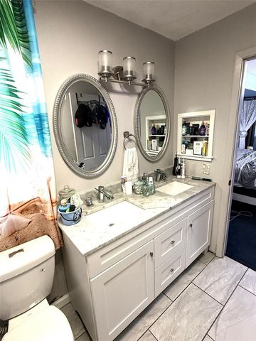 2122 WINNINGWAY STREETS, Port Charlotte, FL 33948