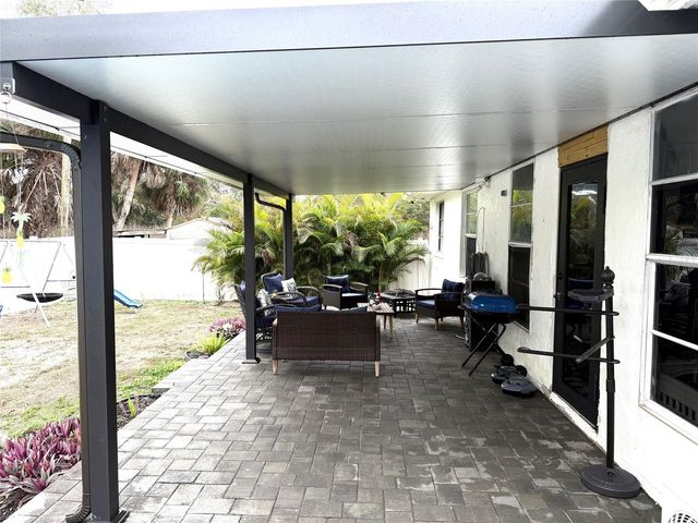 2122 WINNINGWAY STREETS, Port Charlotte, FL 33948