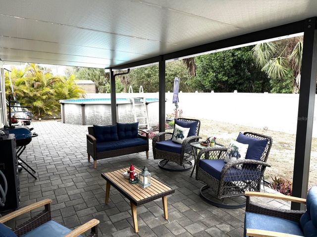 2122 WINNINGWAY STREETS, Port Charlotte, FL 33948