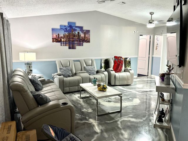 2122 WINNINGWAY STREETS, Port Charlotte, FL 33948