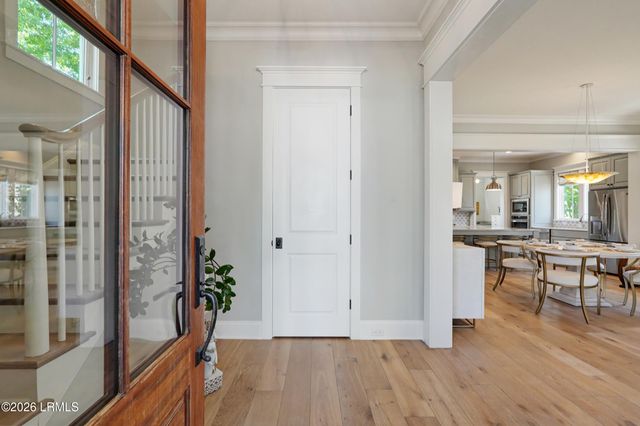 7 W Bluff, Beaufort, SC 29906