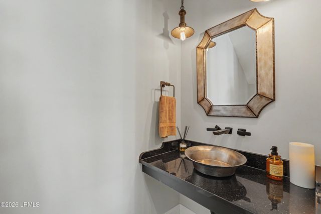 7 W Bluff, Beaufort, SC 29906