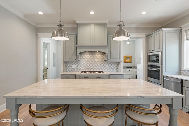 7 W Bluff, Beaufort, SC 29906