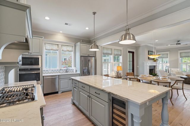 7 W Bluff, Beaufort, SC 29906