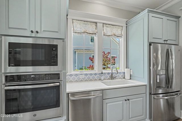 7 W Bluff, Beaufort, SC 29906