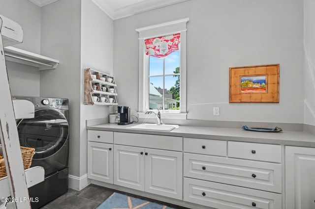 7 W Bluff, Beaufort, SC 29906